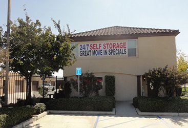 360deg Virtual Tour through Storage Units in Riverside, CA