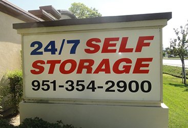Rent Self Storage in Riverside, CA